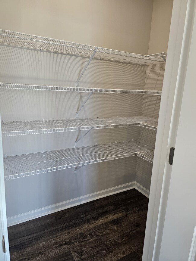 Building Photo - 1004 Maridian St