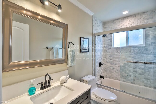 Building Photo - 3 br, 2 bath House - 7613 Canterbury Lane -