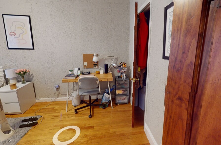 Building Photo - 350 Allston St