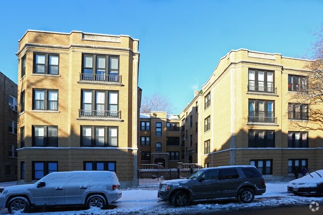 Primary Photo - Damen and Fargo