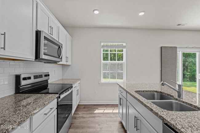Building Photo - 926 Ocean Ct
