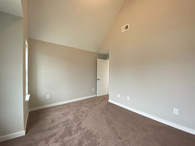 Building Photo - Home for Rent in Calera, AL!!! Available t...