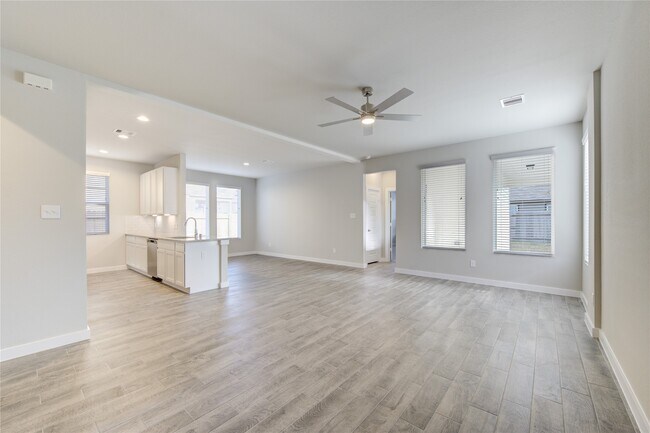 Building Photo - 2623 Finley Ln