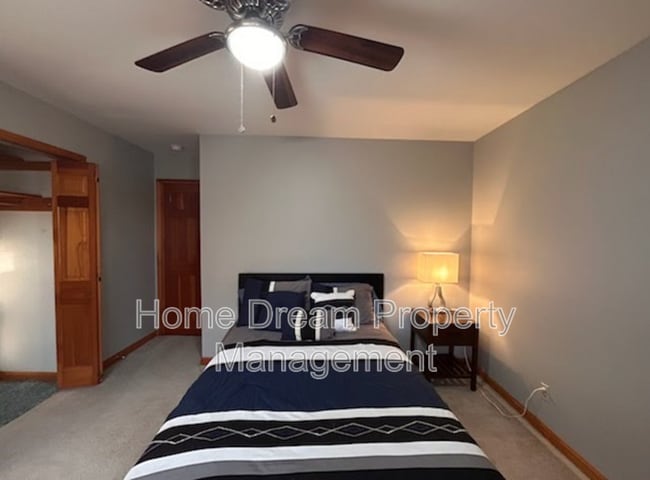 Building Photo - 1401 Bragg Rd