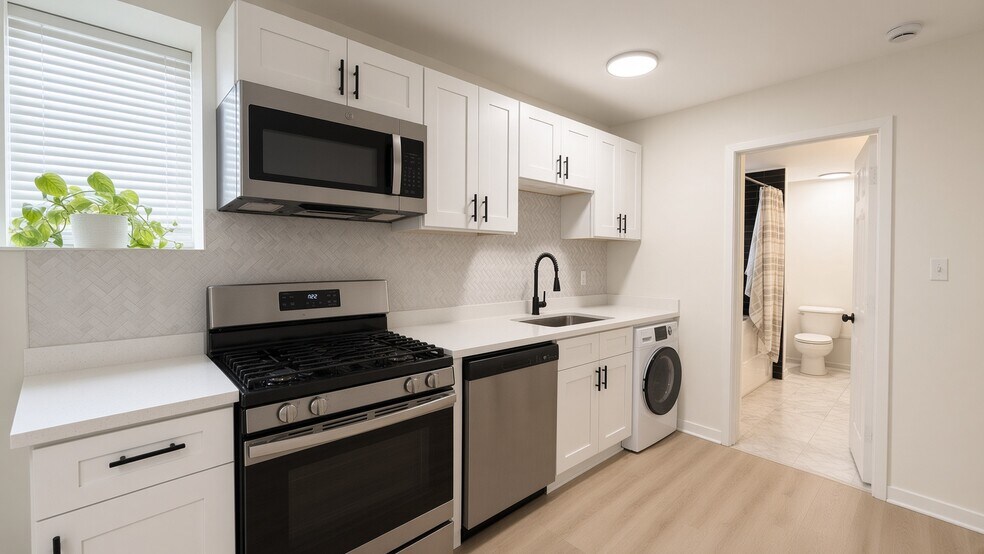 Building Photo - 959 N Wolcott Ave