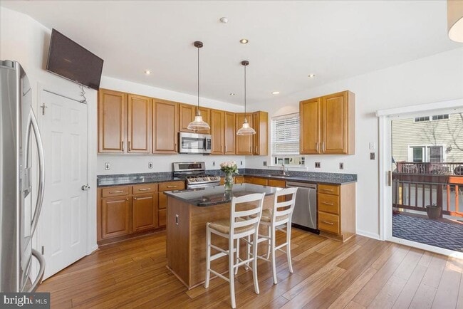 Building Photo - 2724 Harris Ln