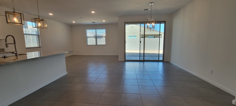 Building Photo - 20200 W Rancho Dr