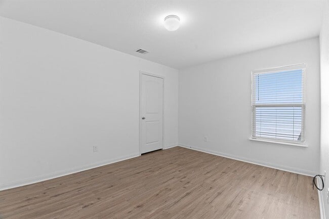 Building Photo - 1525 Breanna Ln