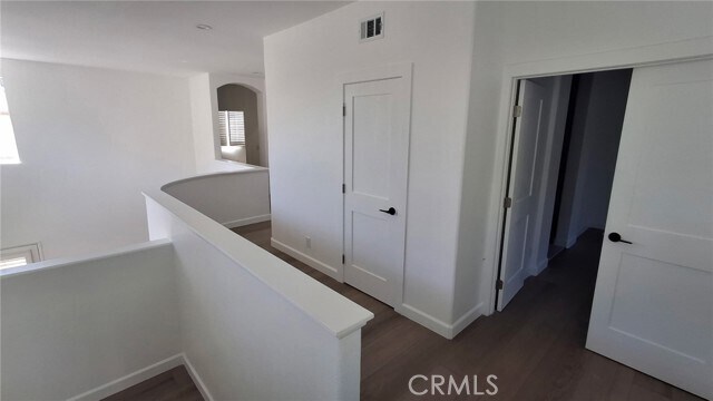 Building Photo - 34 Apple Valley