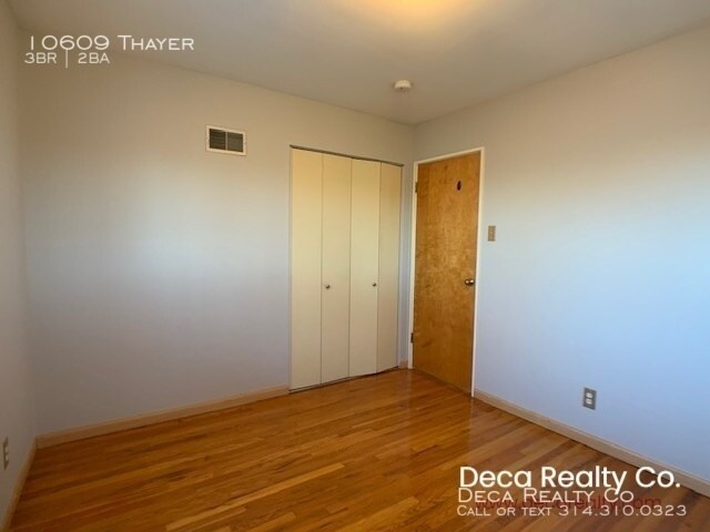 Building Photo - 3 Bedroom House