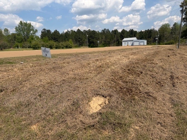 Building Photo - 5010 Harmony Rd