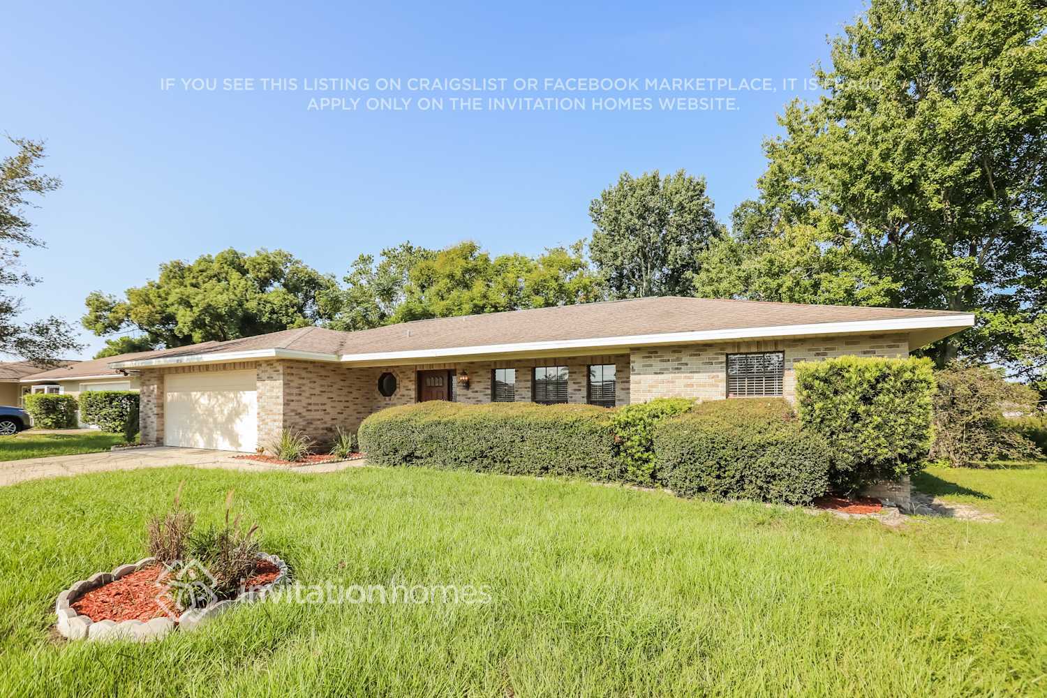 Building Photo - 1056 Galgano Ave