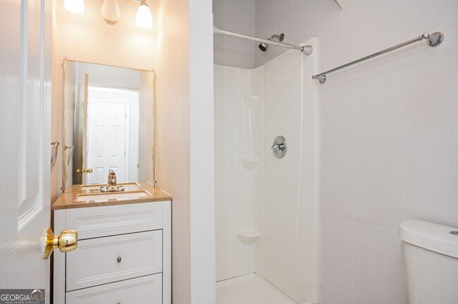Building Photo - 983 Bridgegate Dr NE