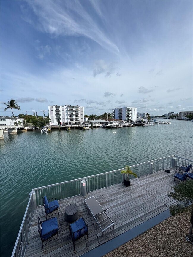 Building Photo - 8080 Tatum Waterway Dr