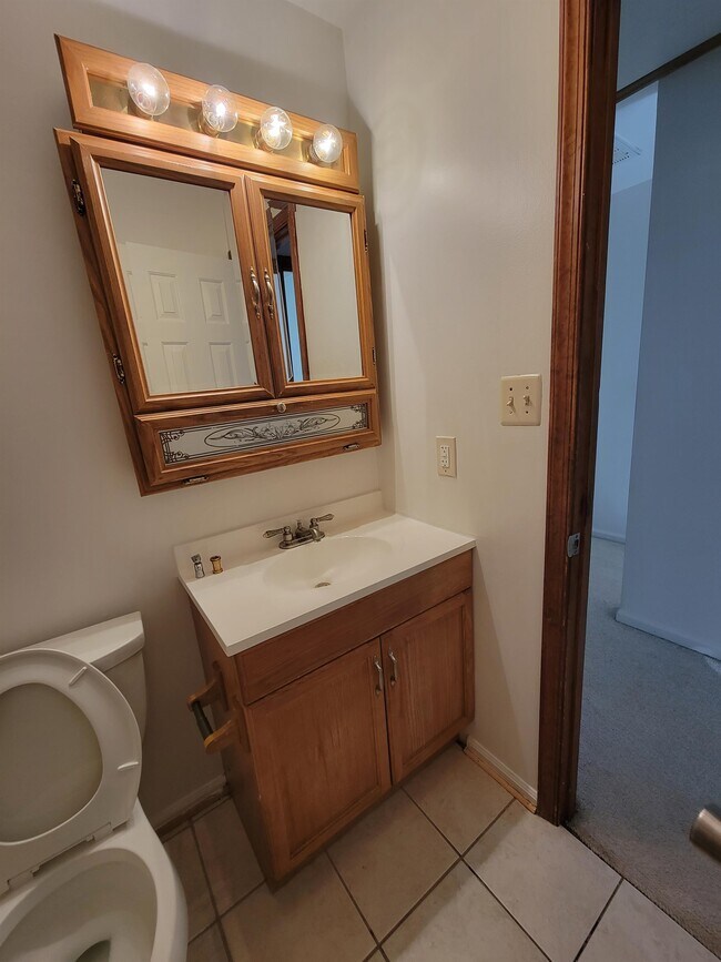 Building Photo - 1303 Snowflake Cir