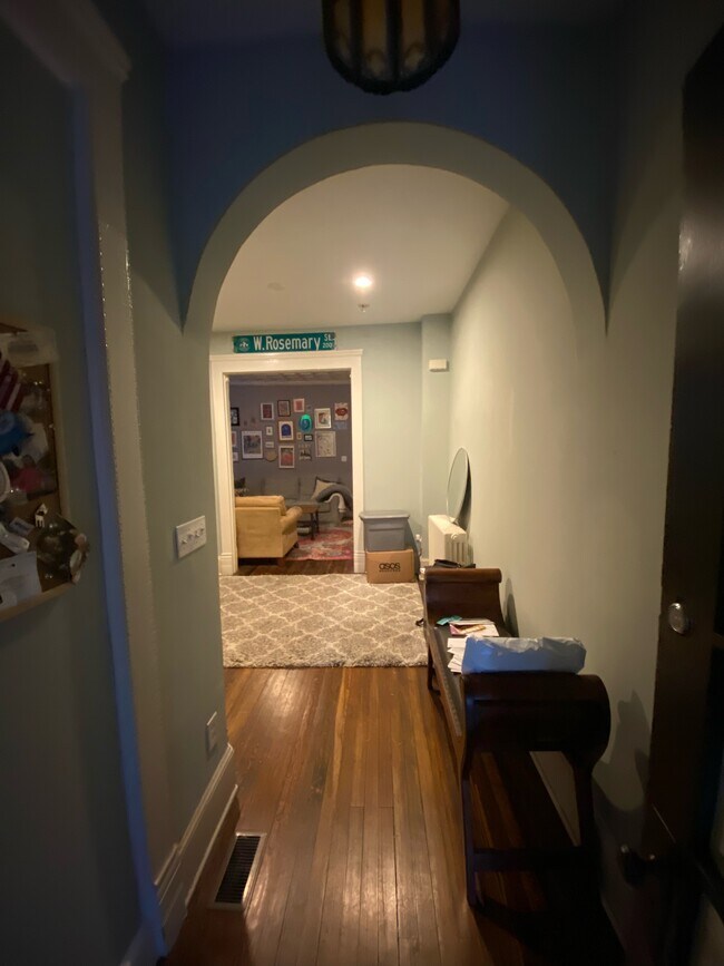 Building Photo - 1830 Swann St NW