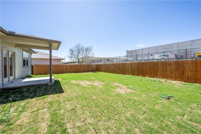 Building Photo - 13708 Lubeck Dr