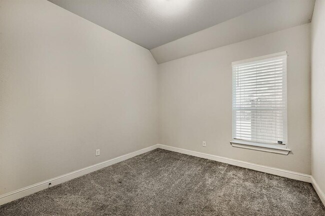 Building Photo - 2436 Indian Clover Trl