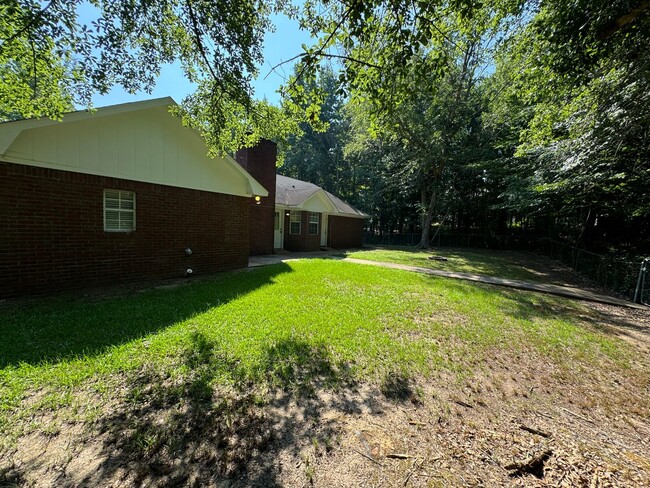 Building Photo - 3BR/2BA For Rent