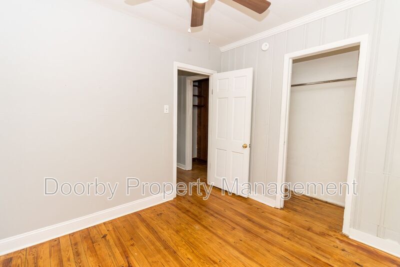 Building Photo - 3302 Harrison Pike