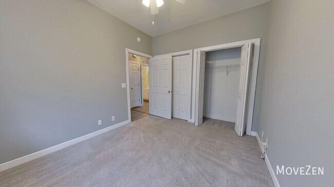 Building Photo - 5006 Carleton Dr