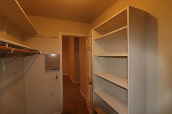 Building Photo - 2820 Single Trace Ct