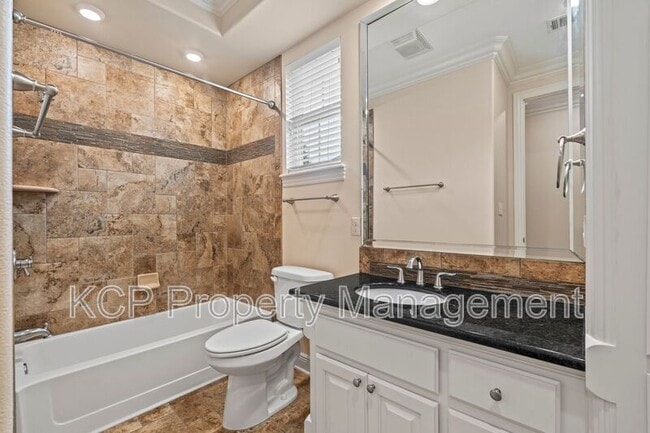 Building Photo - 17 Jeffrey Way