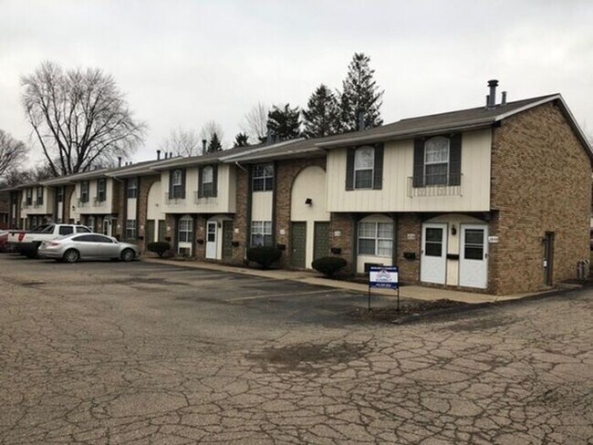 Primary Photo - Wilmich Apartments, Akron OH - 1bed/1bath