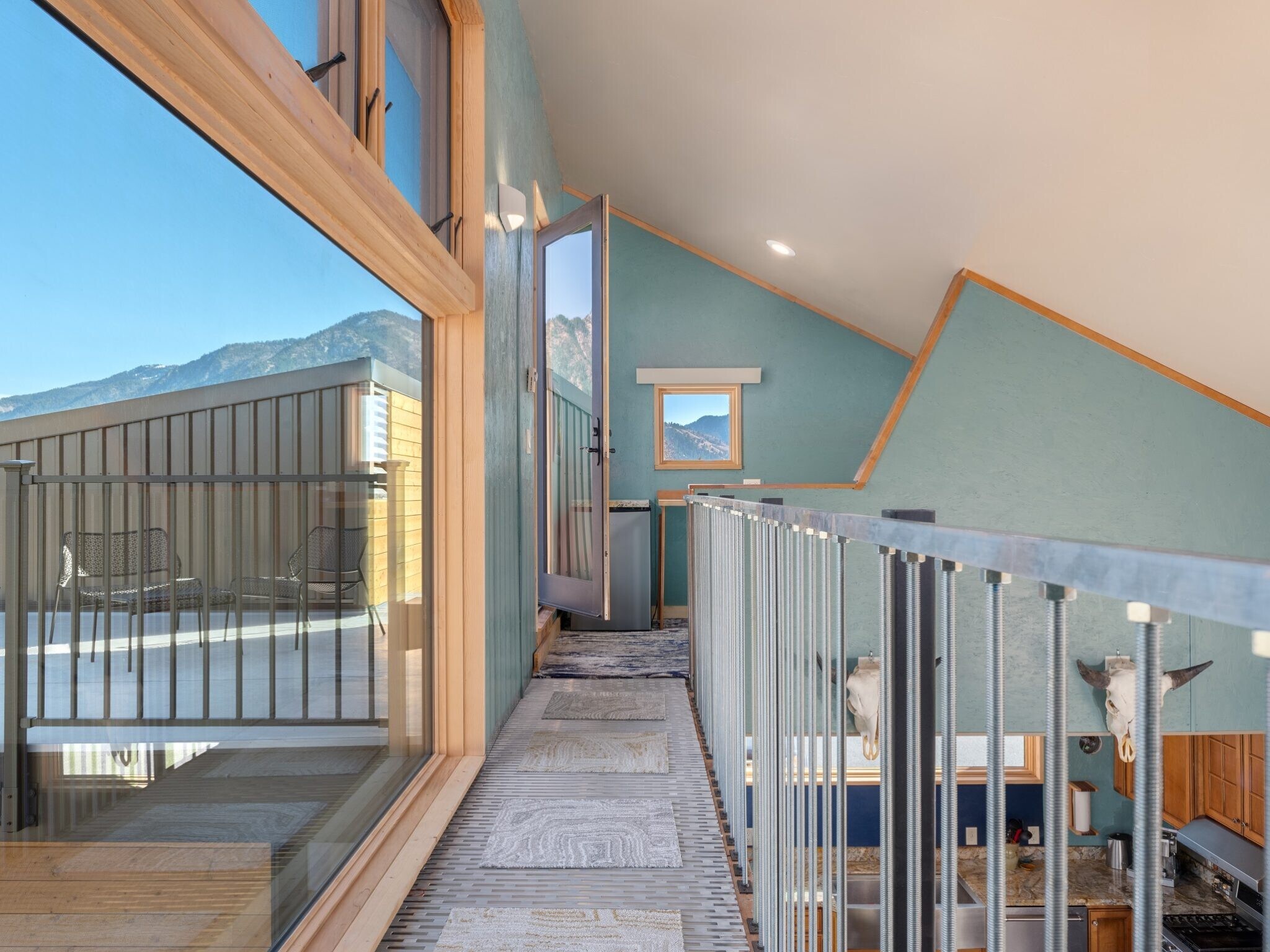 Catwalk & Loft - 356 Columbine St