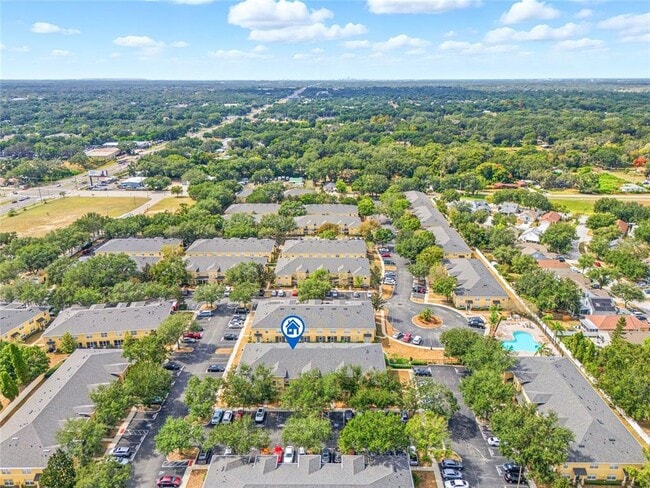 Building Photo - 208 Dragons Fire Pl