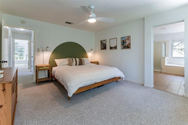 Building Photo - 8112 Siringo Pass