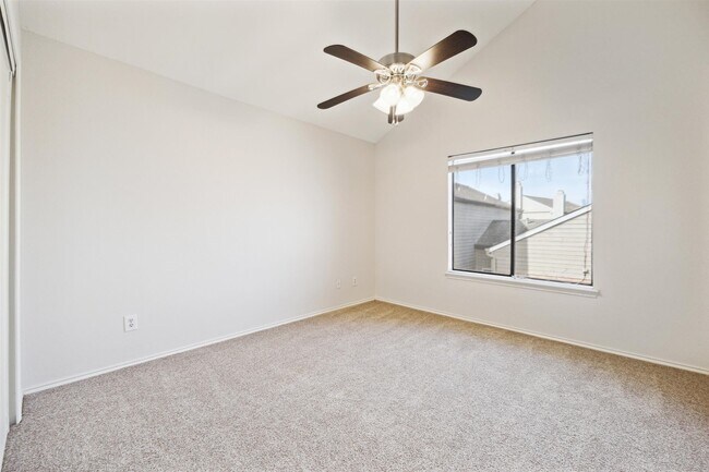 Building Photo - 2023 Gentryside Dr