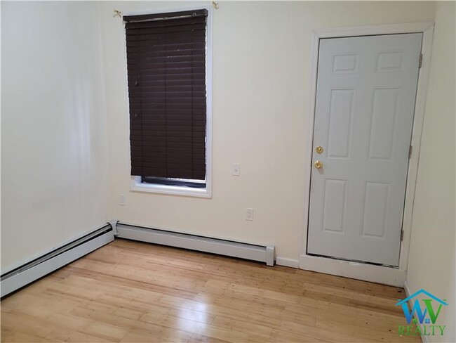 Building Photo - 146-18 Rockaway Blvd