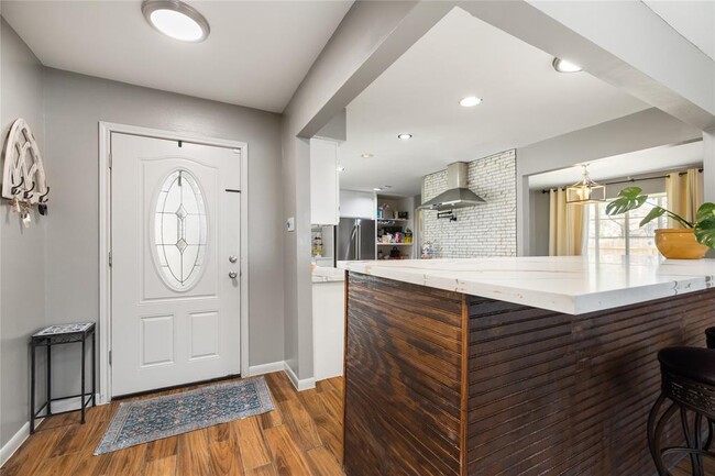 Building Photo - 16458 Brookford Dr