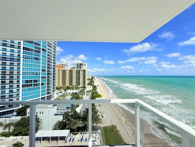 Building Photo - 2751 S Ocean Dr