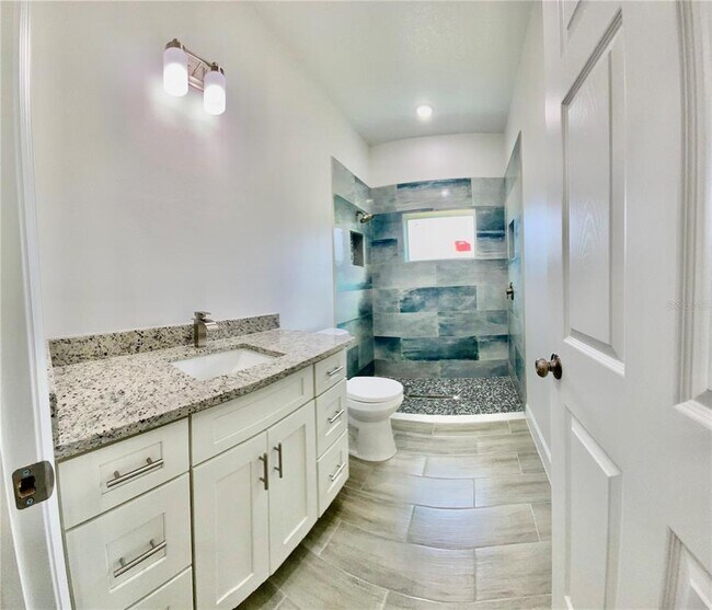 Building Photo - 10002 Massey St