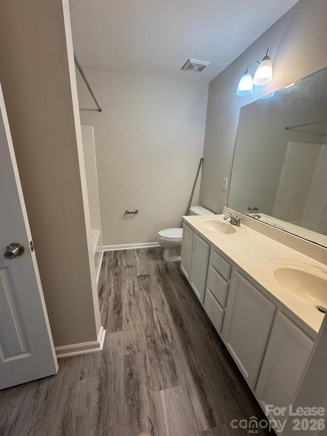 Building Photo - 12160 Bottlebrush Pl