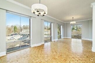 Building Photo - 1400 Kenesaw Ave