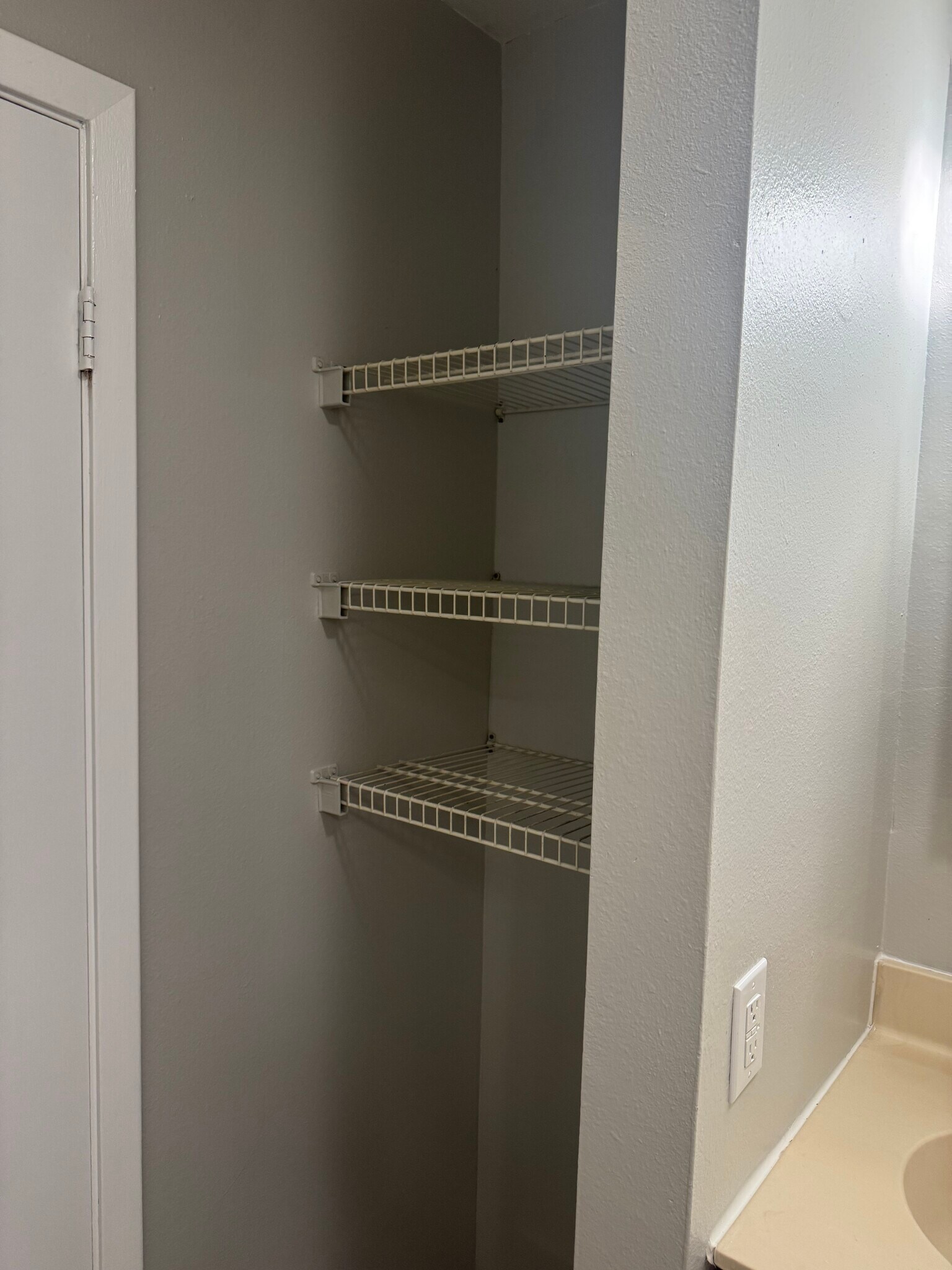 Building Photo - 2725 Huey P Long Ave