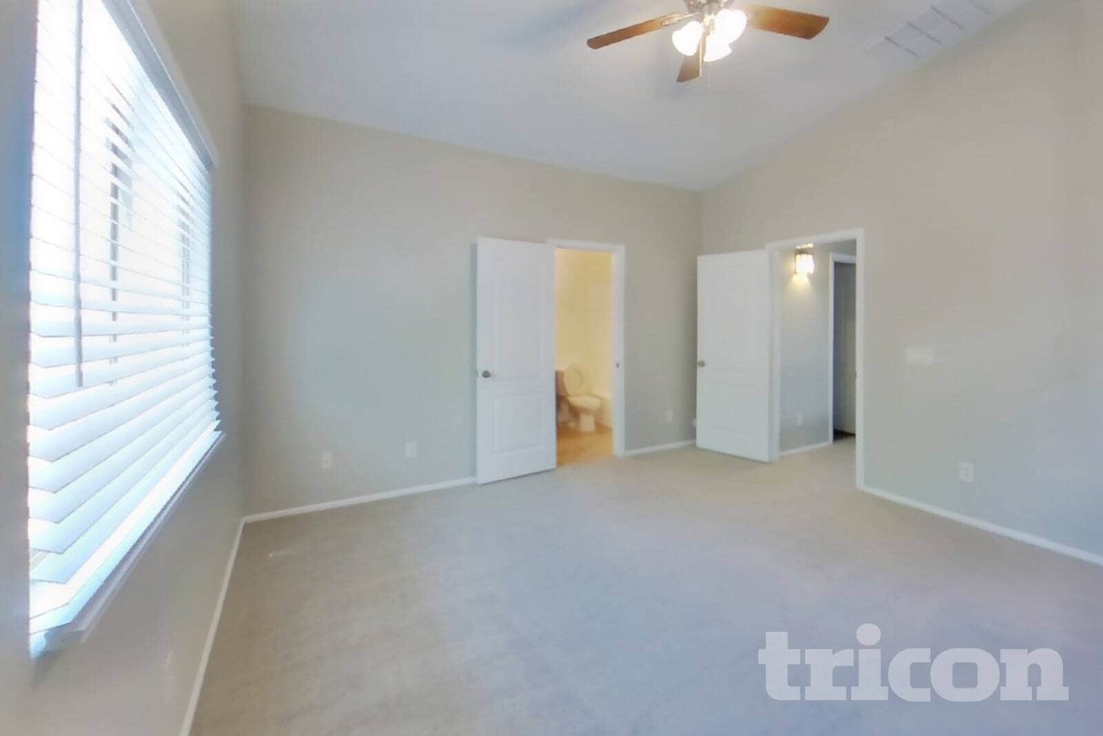 Building Photo - 42065 W Sunland Dr