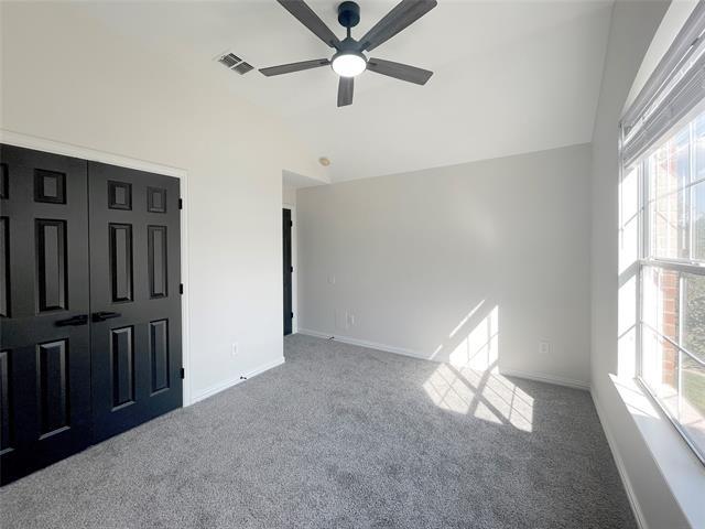 Building Photo - 7850 Greenvalley Ln
