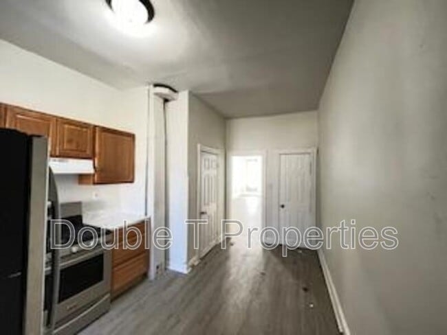 Building Photo - 3010 Grayson St