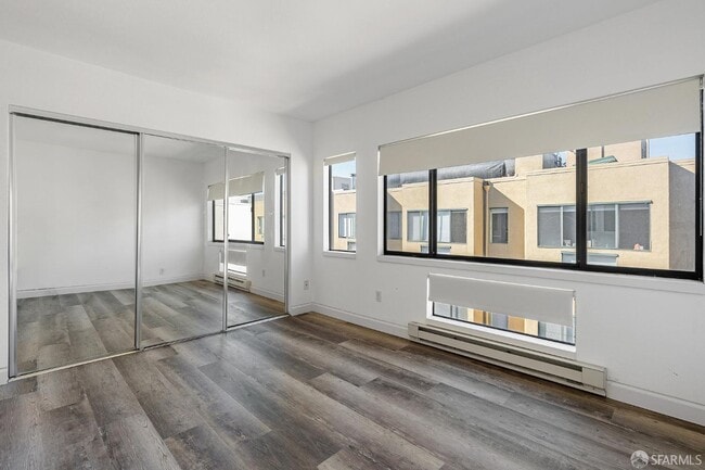 Building Photo - 444 Francisco St