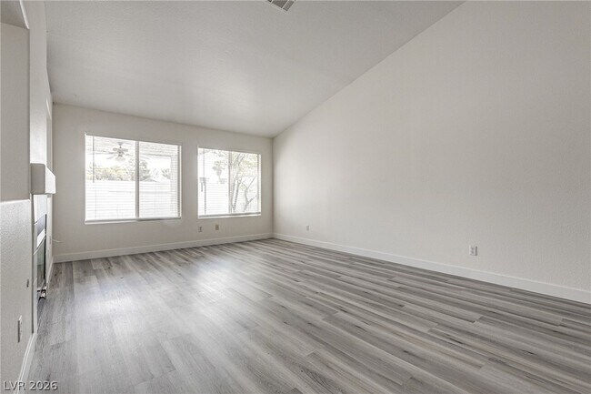 Building Photo - 7724 Rye Canyon Dr