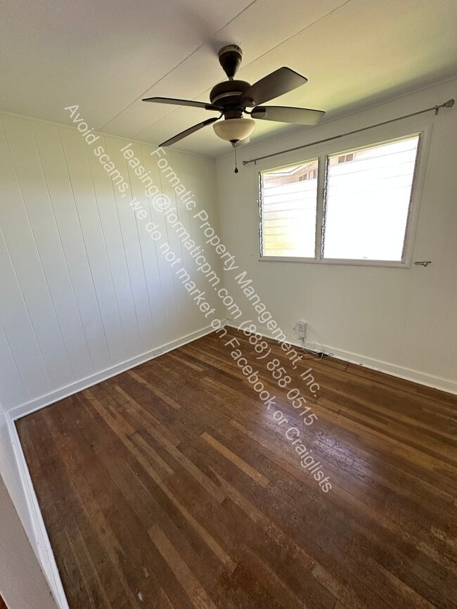 Building Photo - Charming 3-Bedroom Pet-Friendly Home with ...