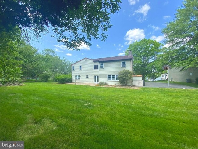 Building Photo - 199 Liberty Dr