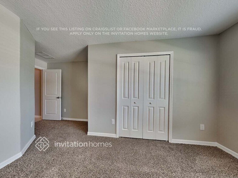 Building Photo - 1561 Blue Rose Dr