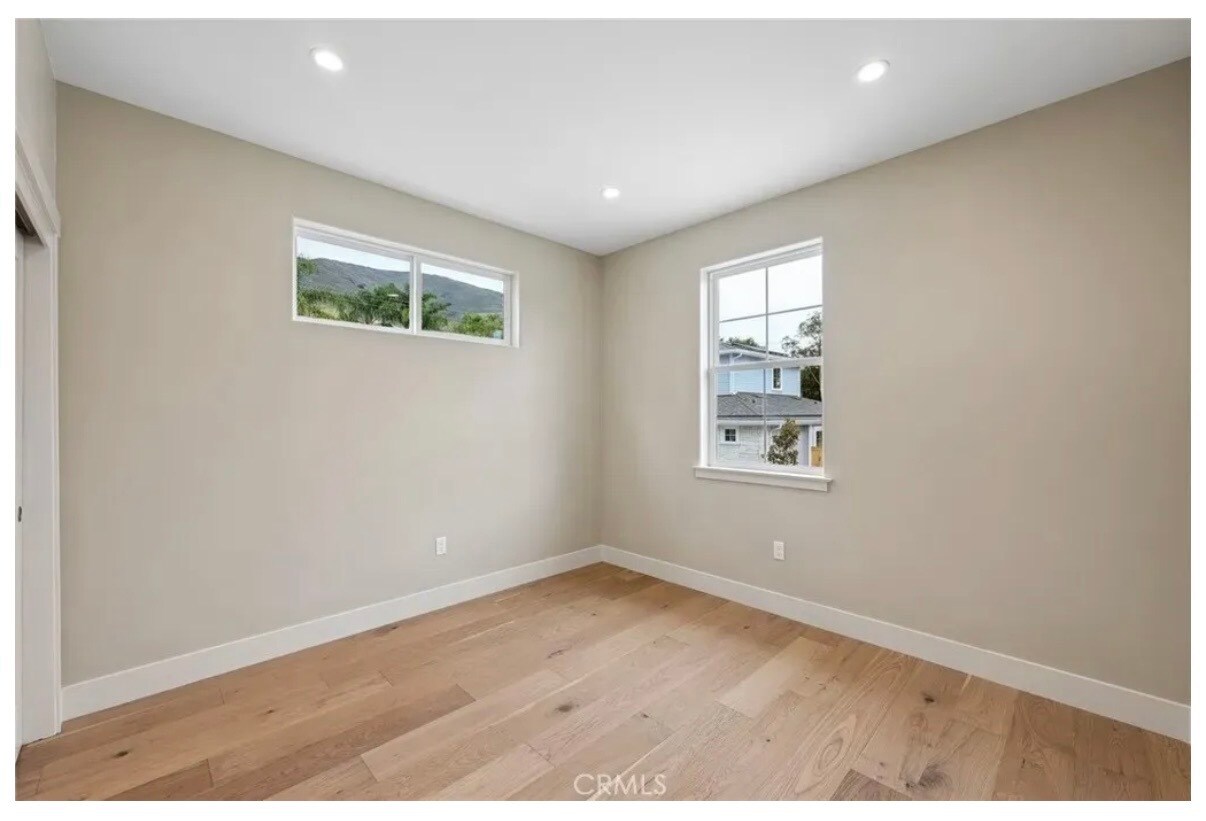 Building Photo - 3148 Johnson Ave