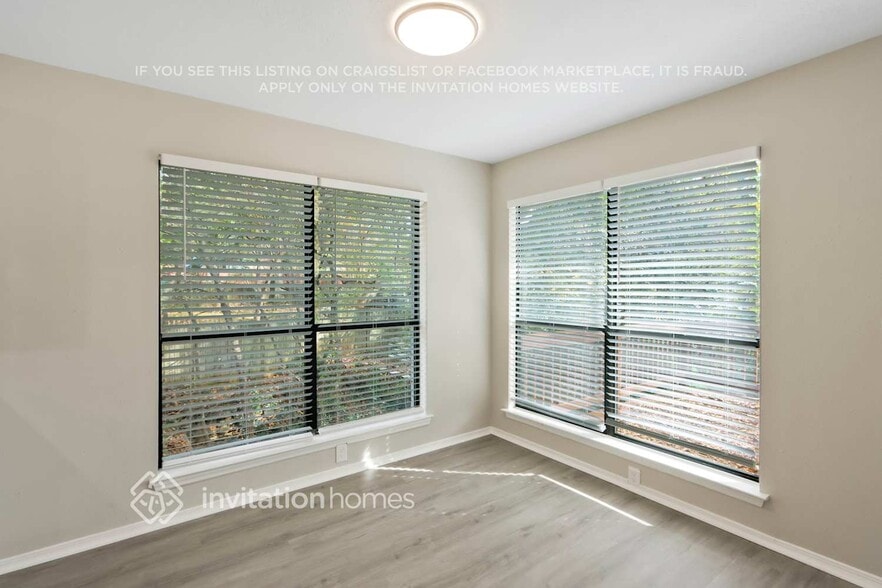 Building Photo - 2120 Hunters Ridge Dr