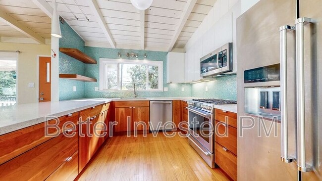 Building Photo - 4230 Mt Taylor Dr